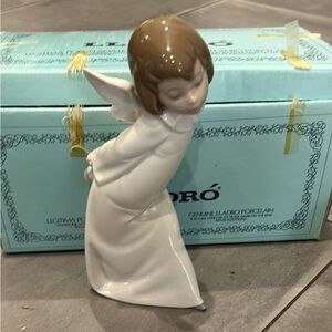 Lladró Smiling Angel